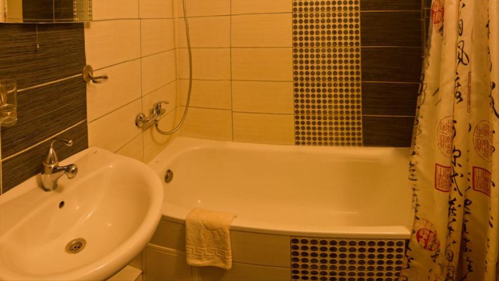 Kyiv Apartment On Starokyivskaya Lane 5 エクステリア 写真